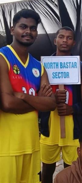  महाविद्यालय के छात्र सुशांत नेताम का पूर्वी जोन अंतर विश्वविद्यालयीन बास्केटबॉल प्रतियोगिता में चयन